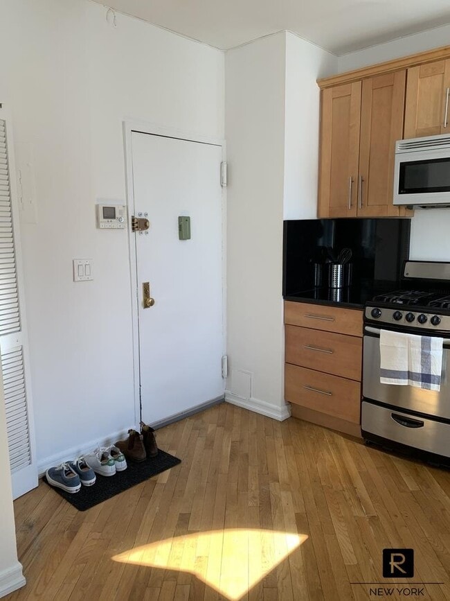 90 Bedford Street Room for Rent in New York, NY 90 Bedford Street Room for Rent in New York, NY