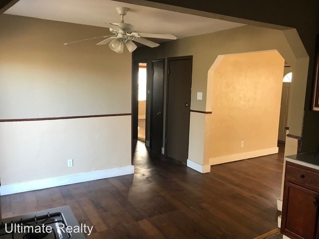 Building Photo - 4 br, 2 bath House - 6230 Evergreen Blvd.