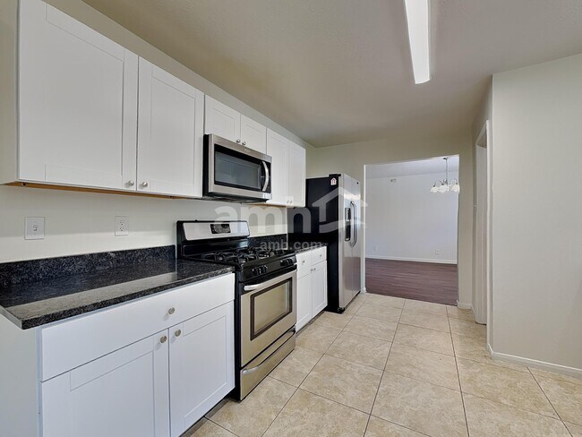 Foto del edificio - 2738 Springstone Dr