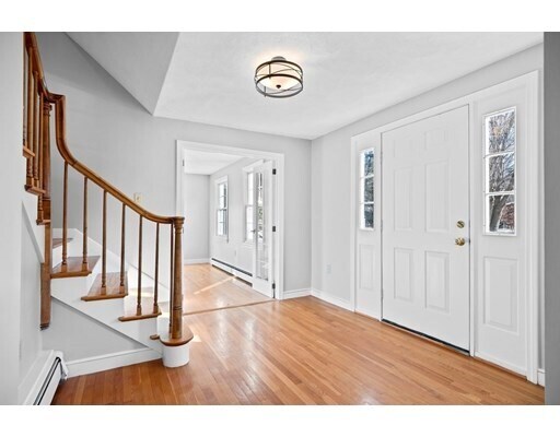 Foto del edificio - 20 Charlotte Dr