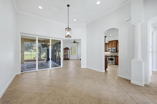 Building Photo - 262 Montelluna Dr