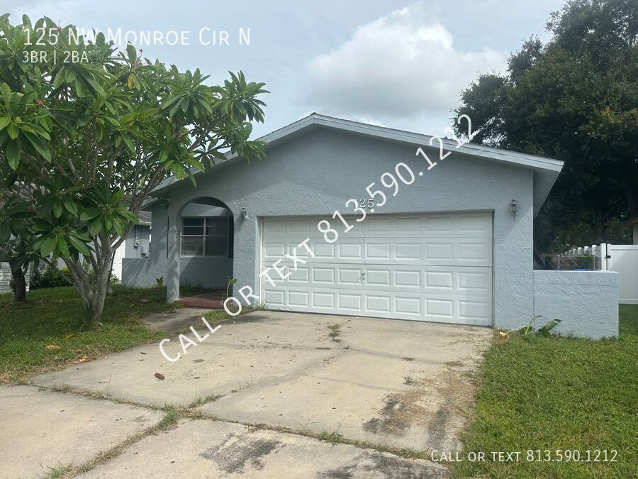 Photo - 125 NW Monroe Cir N-