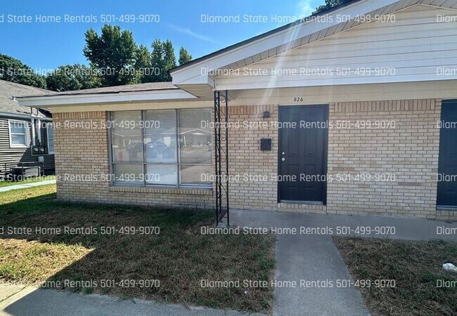 Building Photo - 826 Jane Dr
