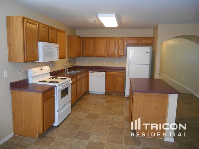 Building Photo - 106 S Valle Verde