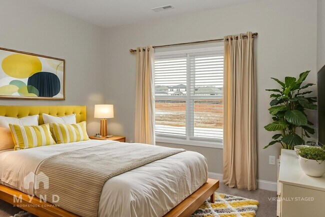 Building Photo - 235 Irish Hl Dr