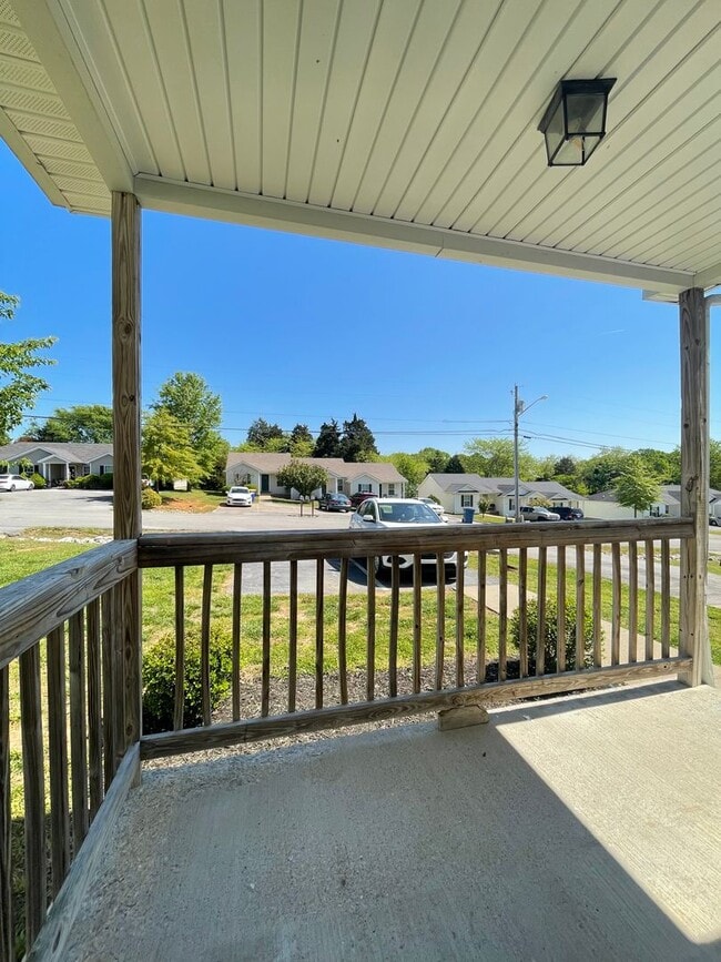 Building Photo - Lower Stone Apartments
