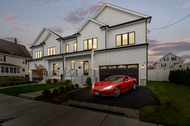 Photo - 21 Bolton St Townhome