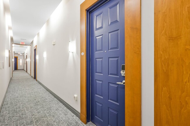 Building Photo - 1bd available at Arlington's sought after ...