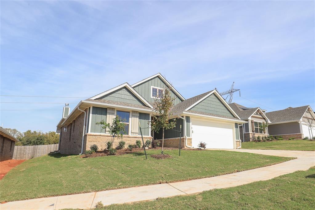 Foto principal - 8201 Mountain Oak Dr