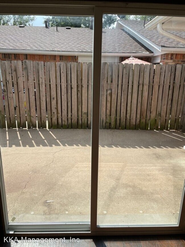 Foto del edificio - 2 br, 2 bath House - 1907 SE Hillcrest Dr