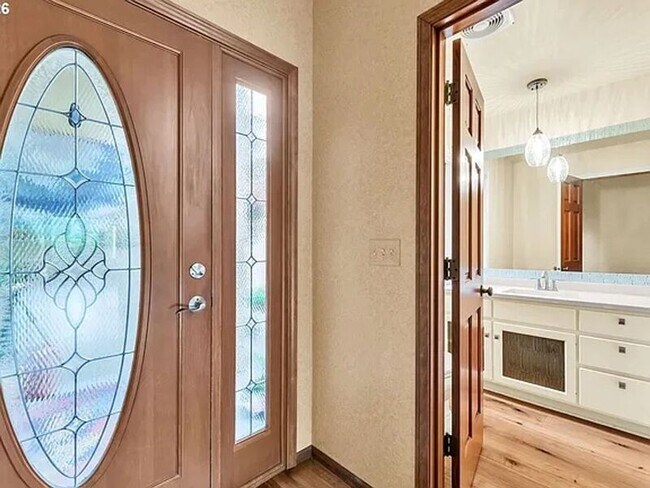 Foto del edificio - 574 Wimbledon Ct