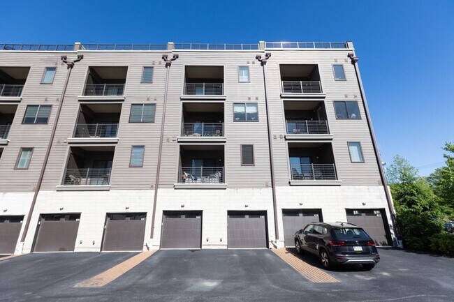 Foto del edificio - 609 Lakeview Ct