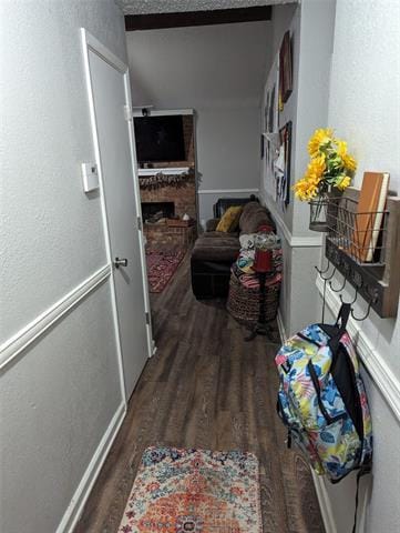 Foto del edificio - 422 Thoreau Ln