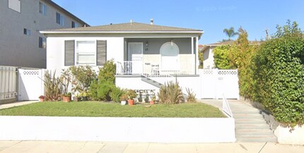 Building Photo - 817-817 S Meyler St