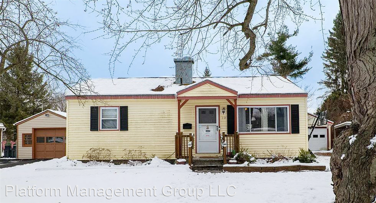 10 Sherwood Dr, Latham, NY 12110 House Rental in Latham, NY