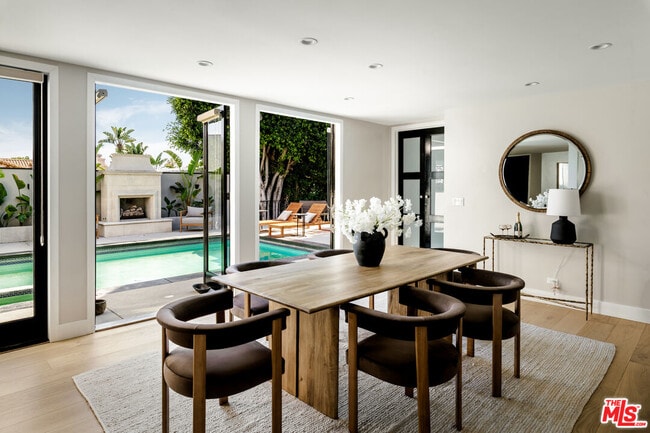 Foto del edificio - 1143 Sierra Alta Way