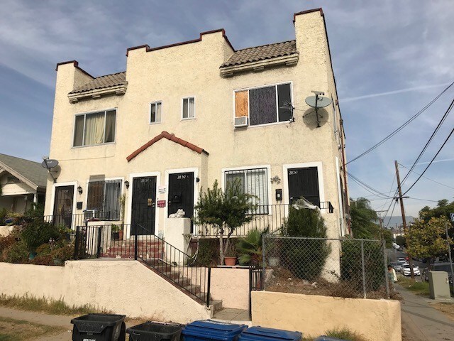 Primary Photo - 2857 Cincinnati St