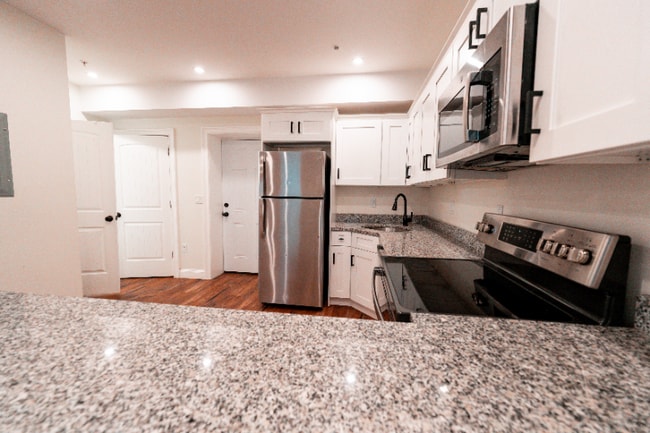 Photo - 19 Academy Dr Apartment