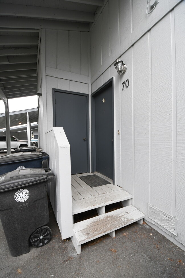 Entrance - 4045 E 20th Ave