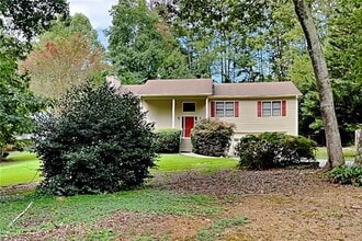 Building Photo - 1339 Wood Park Dr NW