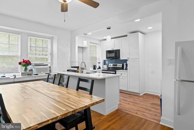 Foto del edificio - 7437 Germantown Ave