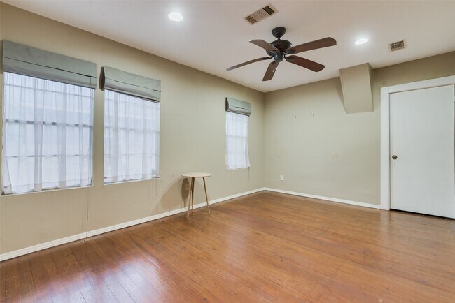 Foto del edificio - 520 W 14th St