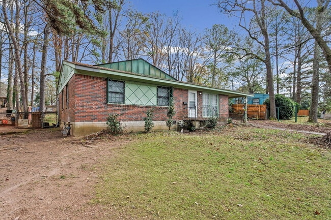 Building Photo - 4488 Richard Rd