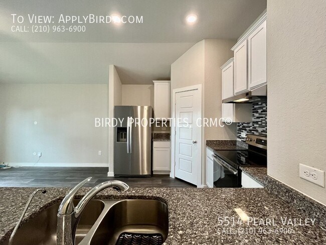 Building Photo - **3 Bed, 2 Bath Home Located in South San ...