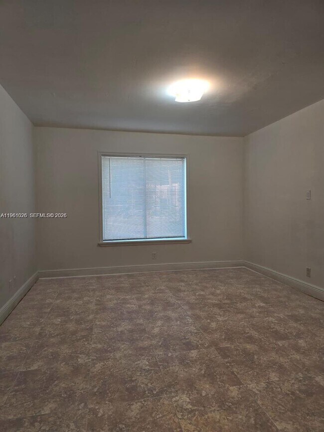 Foto del edificio - 9501 SW 138th Pl