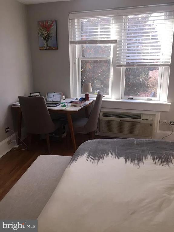 Foto del edificio - 2410 20th St NW