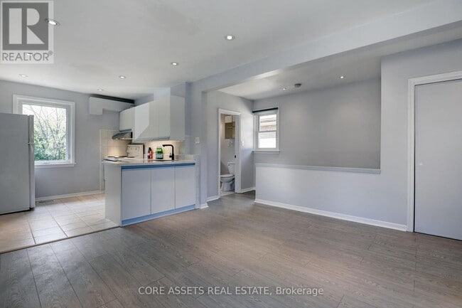 Building Photo - 74 Thirteenth St