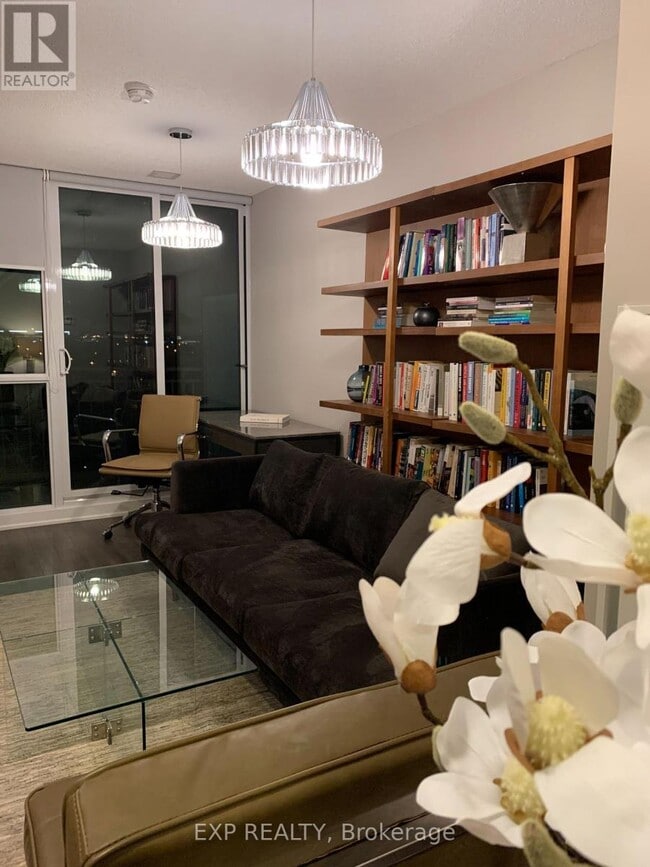 Photo du bâtiment - 3091 Dufferin St