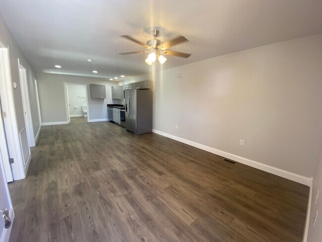 Foto del edificio - 208-214 Laurel St