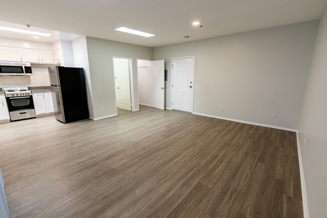 Interior Photo - 1015 2nd Street