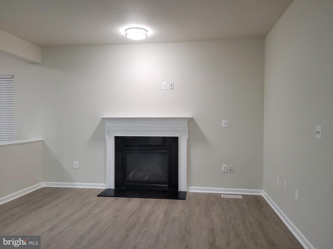 Foto principal - 1012 Anderson Pl SE