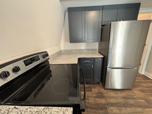 Building Photo - 12 Chalet Dr