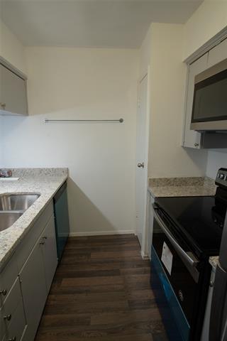 Foto del edificio - 4851 Cedar Springs Rd