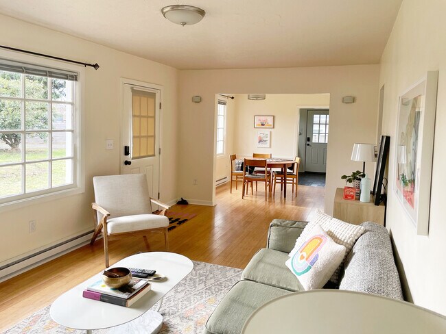 Foto del edificio - 6435 NE Emerson St