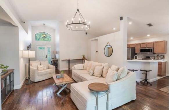 Foto del edificio - 17410 Woodfair Dr