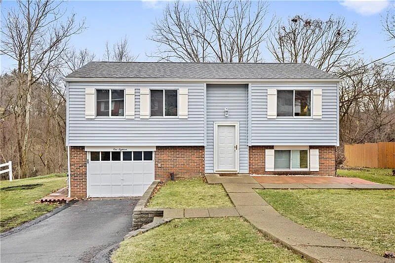 118 Treeview Dr, Coraopolis, PA 15108 House Rental in Coraopolis, PA