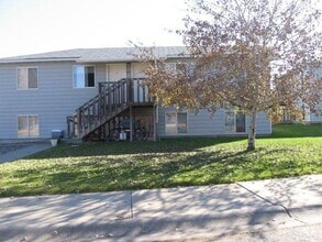 Building Photo - 202 Prospectors Ln