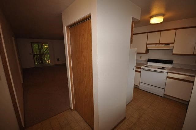 Building Photo - 228 N Latah St
