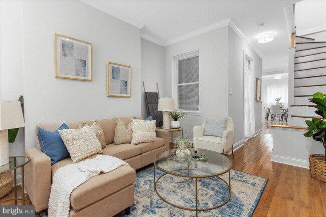 Newly renovated - 7 E Fort Ave