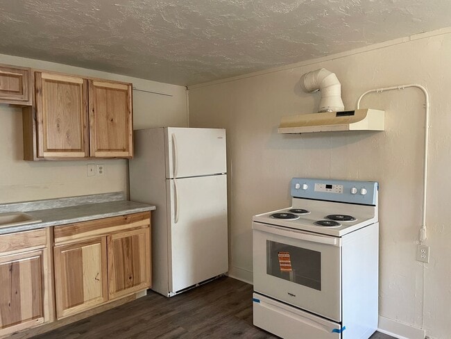 Foto del edificio - Newly Renovated-1 Bedroom 1 Bath Downstair...