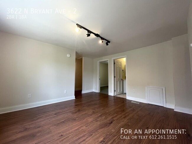 Building Photo - 3622 N Bryant Ave