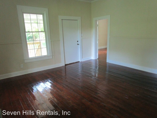 Foto del edificio - 2 br, 1 bath House - 335 S. McLin Street