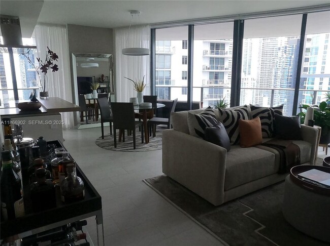 Foto del edificio - 1000 Brickell Plaza