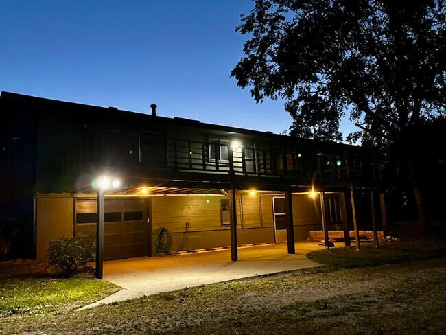 Foto del edificio - 5450 S Rock Quarry Rd