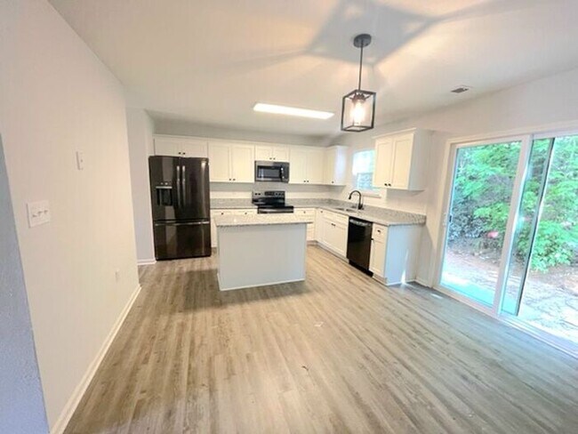 Foto del edificio - 4618 Christenbury Hills....Christenbury Hi...