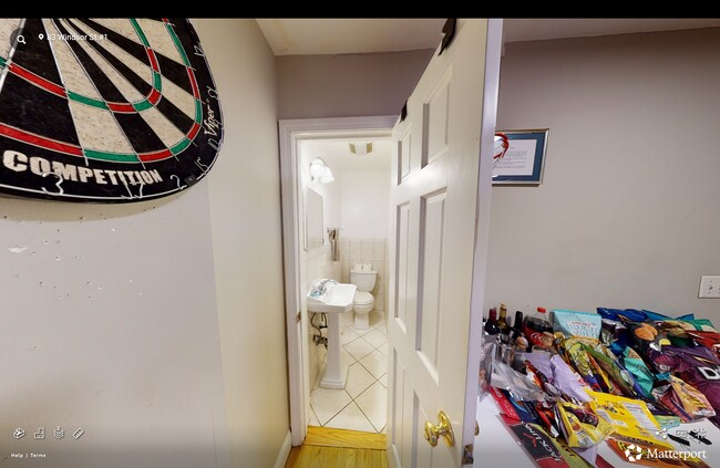 Foto del edificio - 83 Windsor St